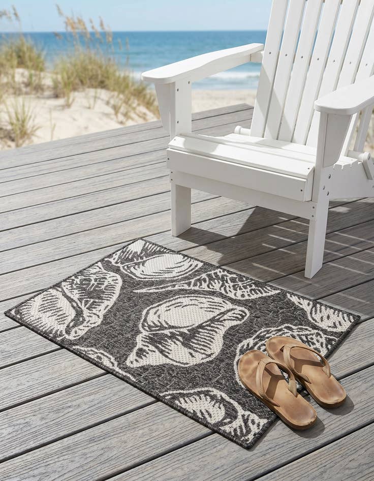 Detail image of 2' x 3' Easy-Clean Coastal Indoor / Outdoor Rug