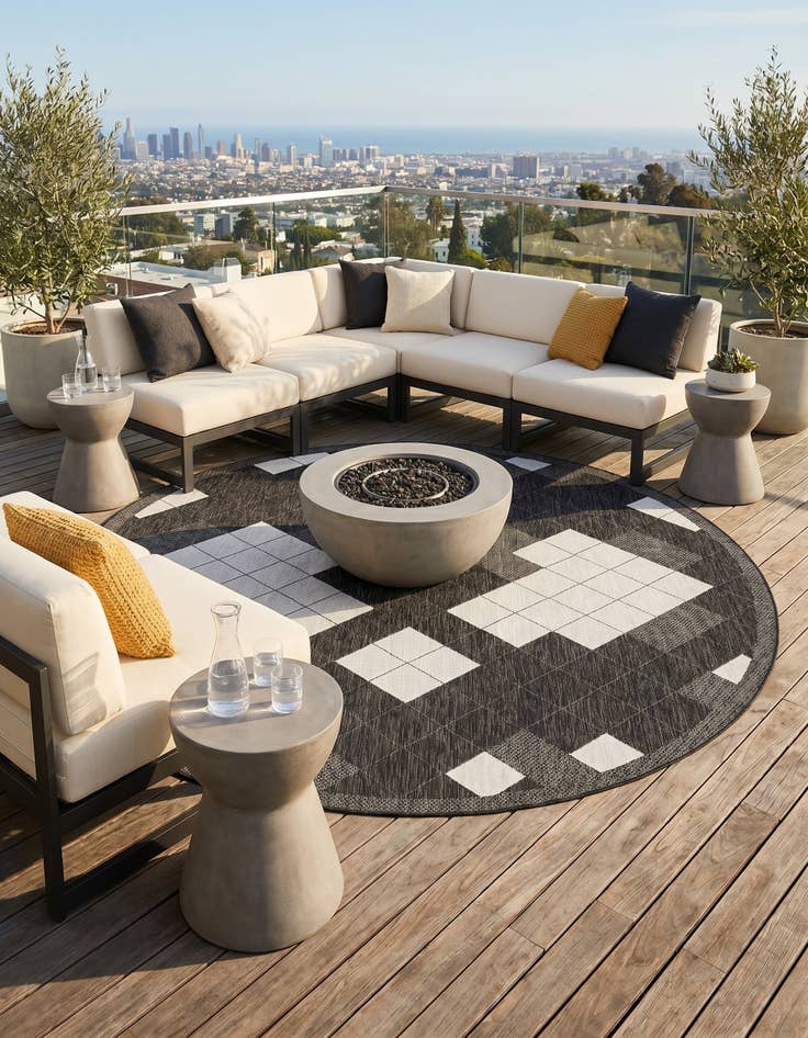 Detail image of 10' x 10' Easy-Clean Modern Indoor / Outdoor Round Rug