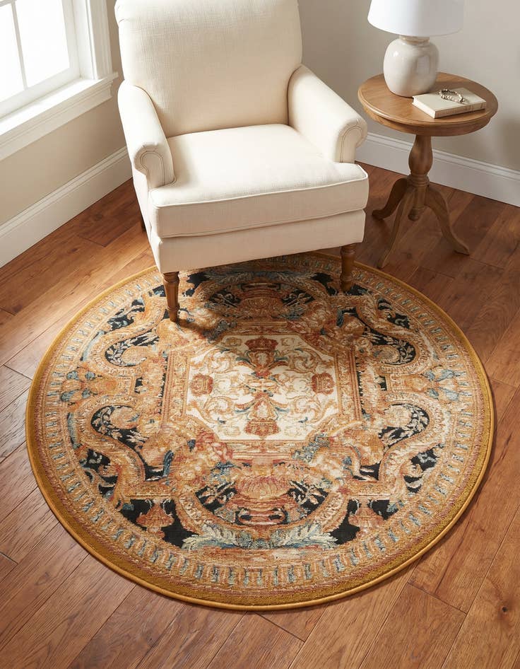 Detail image of 4' x 4' Easy-Clean Traditional Indoor / Outdoor Round Rug