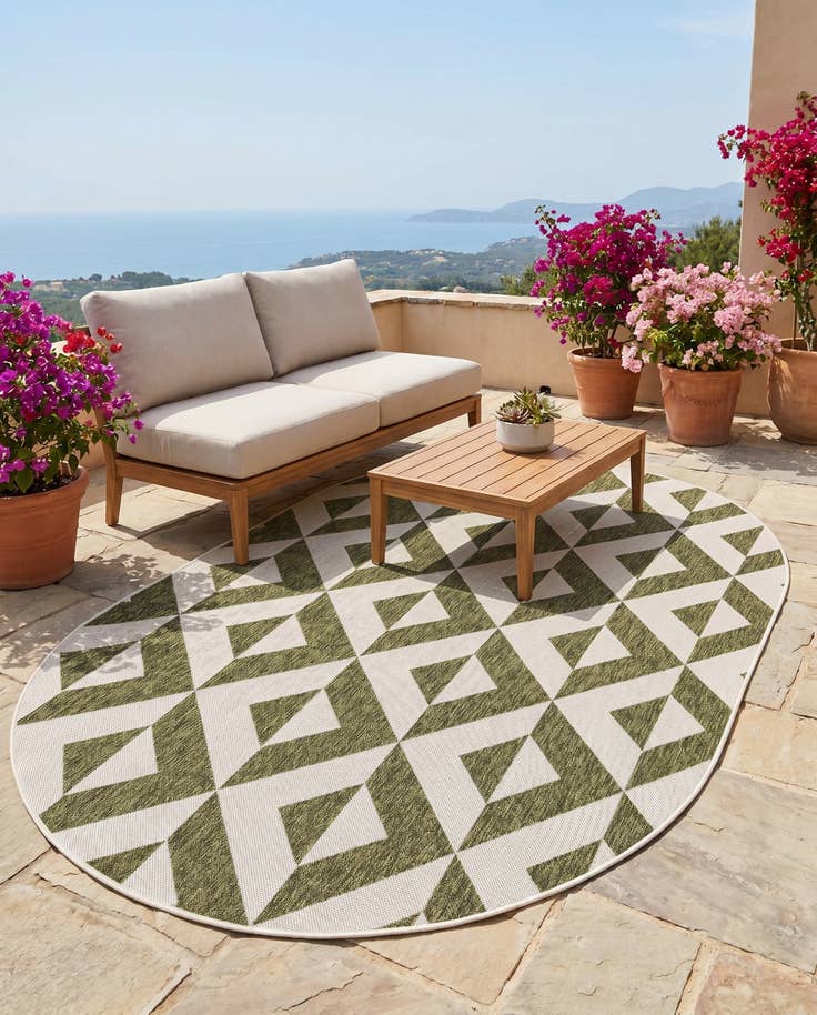 Detail image of 5' 3 x 8' Easy-Clean Jill Zarin Napa Indoor / Outdoor Oval Rug
