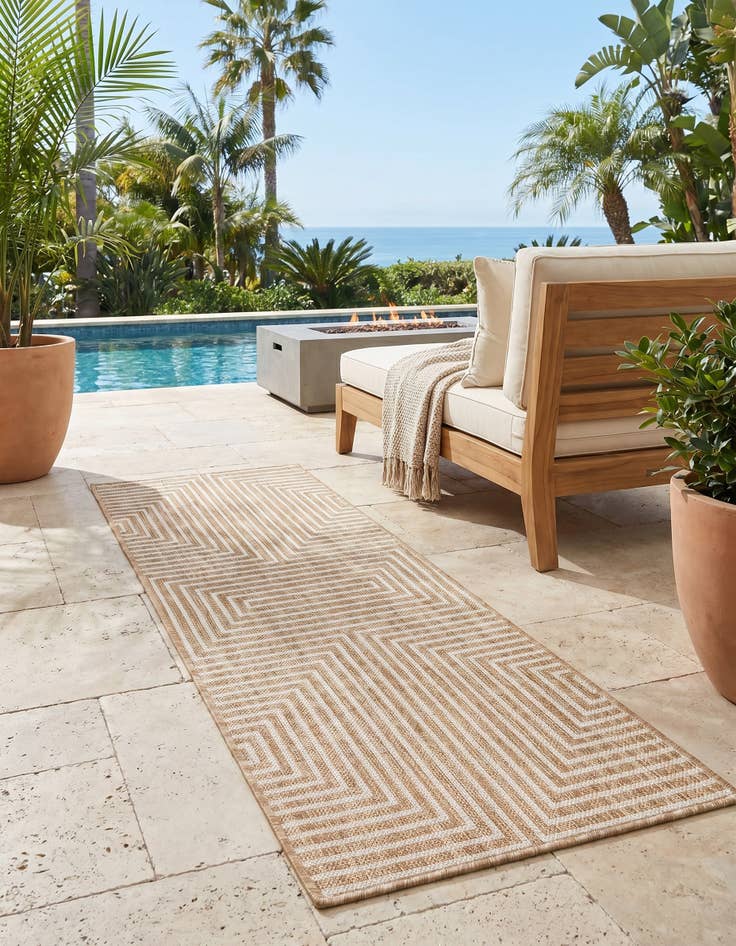 Detail image of 2' x 5' 3 Easy-Clean Modern Indoor / Outdoor Runner Rug