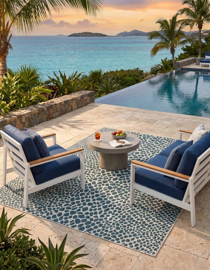 Detail image of 7' x 10' Easy-Clean Jill Zarin Cape Town Indoor / Outdoor Rug