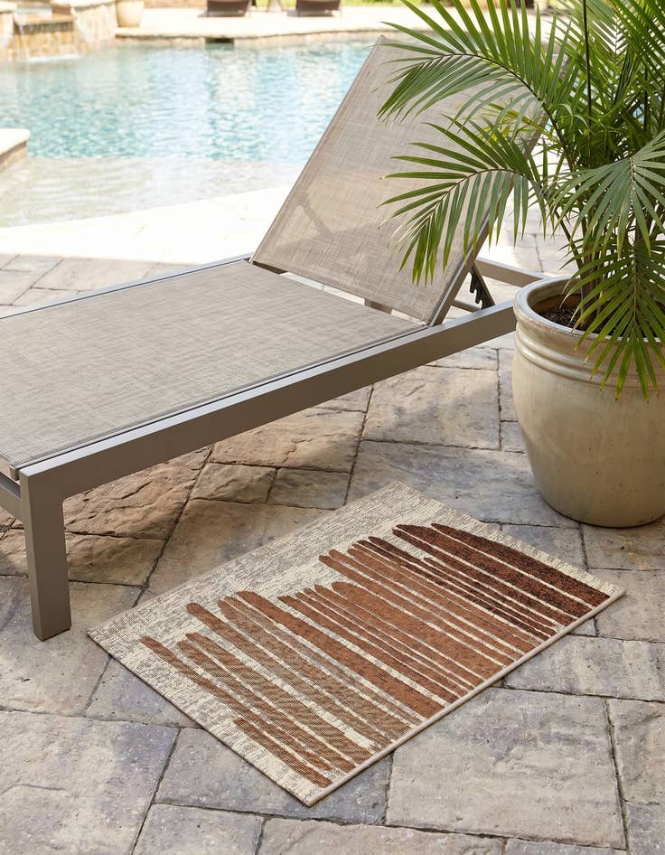 Detail image of 2' x 3' Easy-Clean Modern Indoor / Outdoor Rug