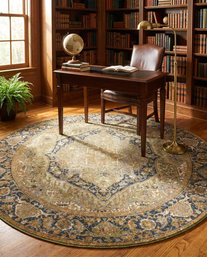 7' 10 x 7' 10 Easy-Clean Traditional Indoor / Outdoor Round Rug