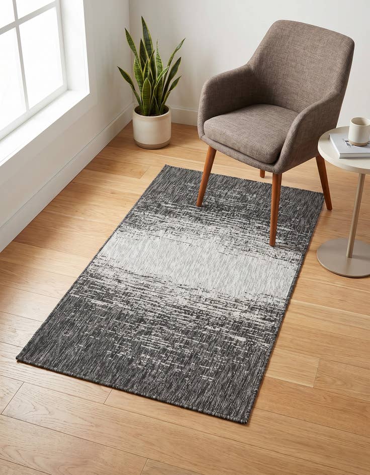 Detail image of 3' x 5' 3 Easy-Clean Modern Indoor / Outdoor Rug