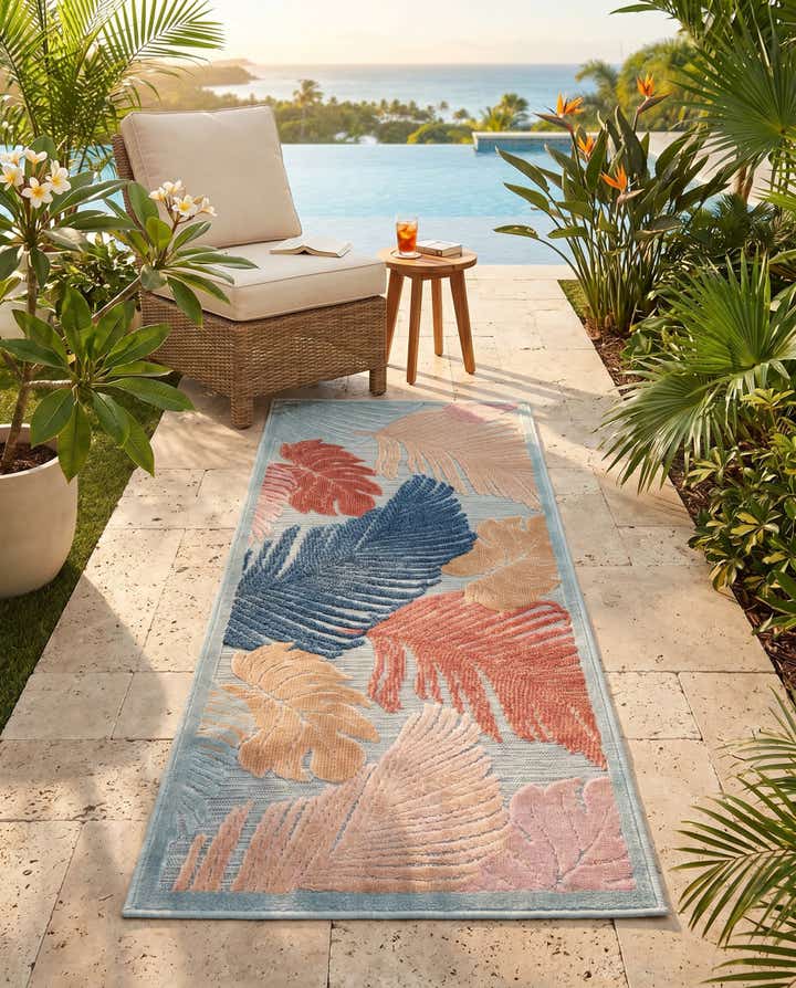2' 2 x 5' 3 Easy-Clean Botanical Indoor / Outdoor Runner Rug