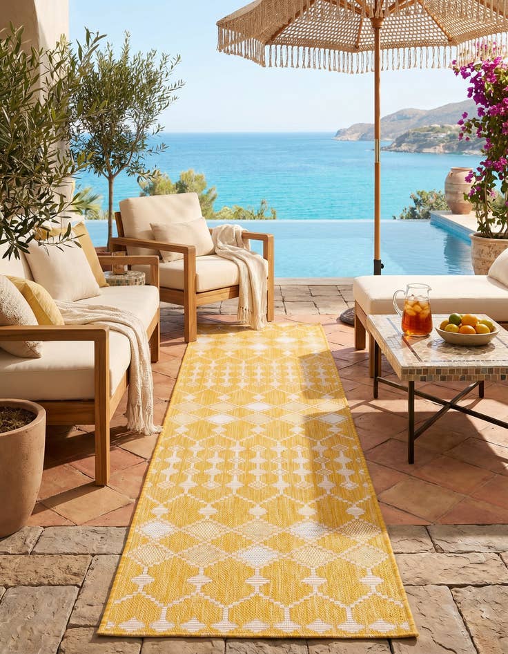Detail image of 2' x 8' Easy-Clean Trellis Indoor / Outdoor Runner Rug
