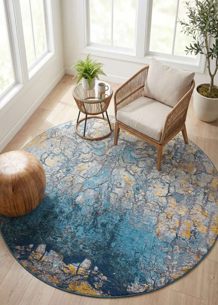 7' 10 x 7' 10 Easy-Clean Modern Indoor / Outdoor Round Rug