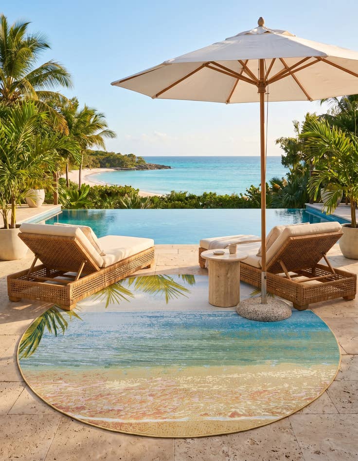 Detail image of 7' 10 x 7' 10 Easy-Clean Coastal Indoor / Outdoor Round Rug