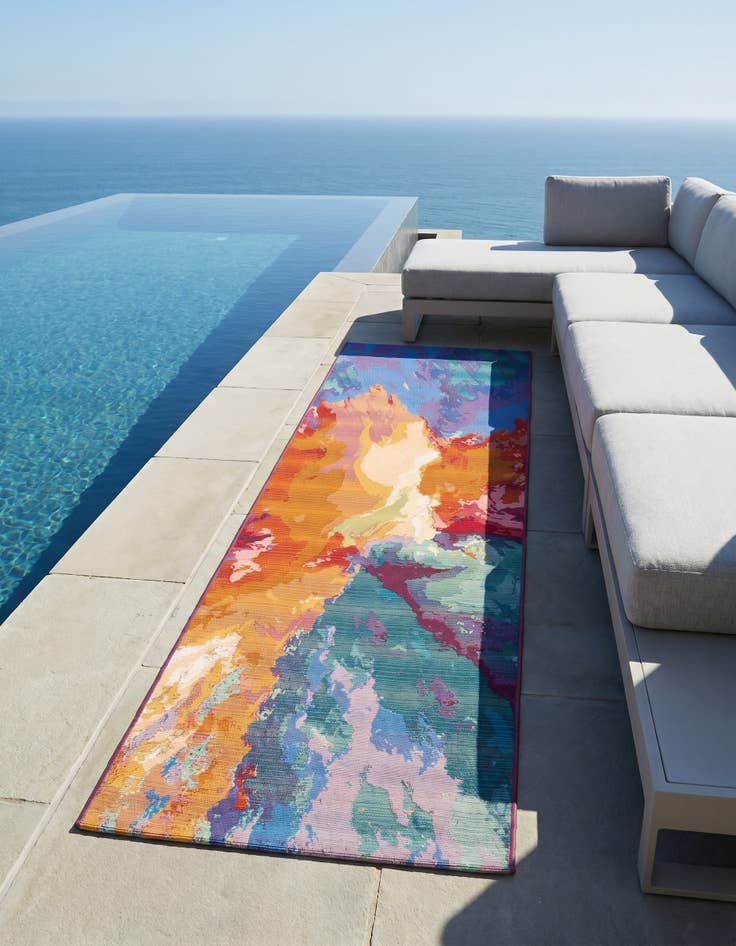 Detail image of 2' 7 x 10' Easy-Clean Modern Indoor / Outdoor Runner Rug