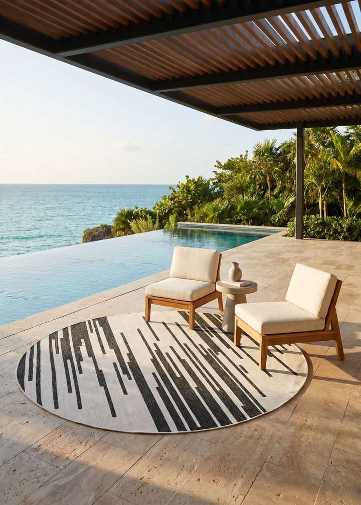 10' x 10' Easy-Clean Modern Indoor / Outdoor Round Rug