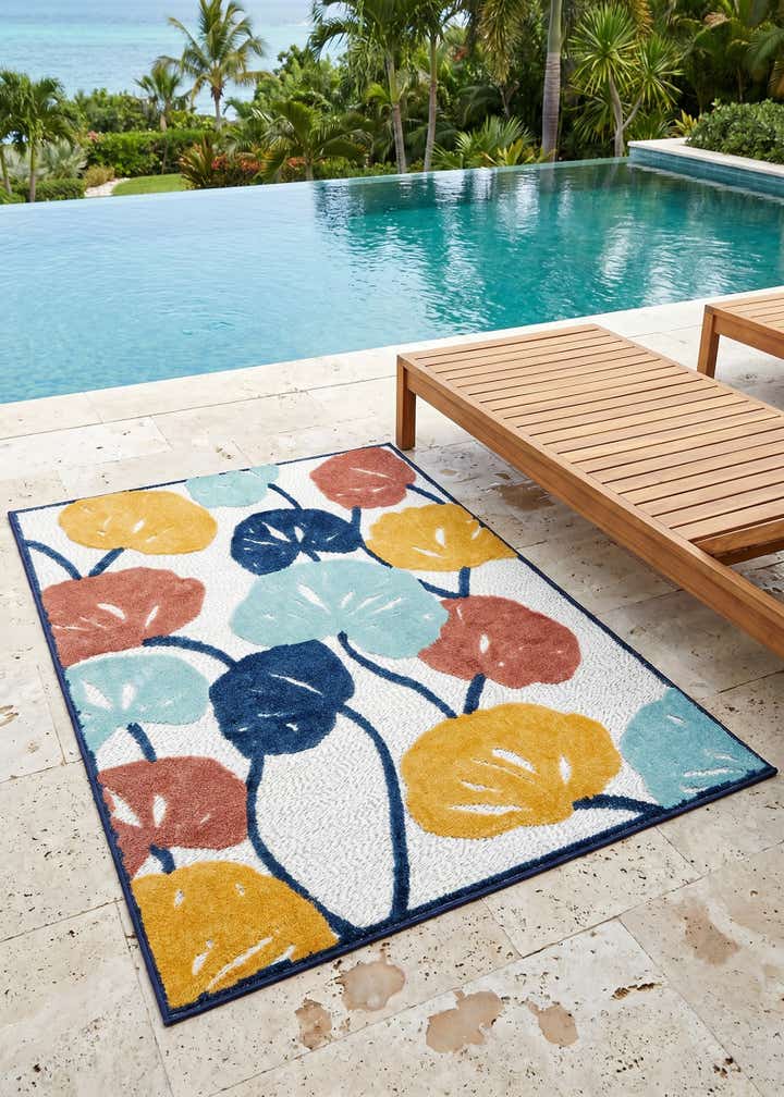 4' x 6' Easy-Clean Belize Indoor / Outdoor Rug