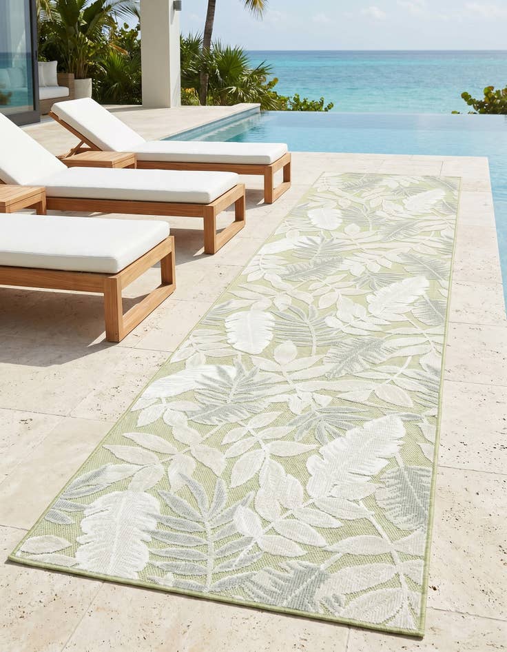 Detail image of 2' 7 x 12' Easy-Clean Botanical Indoor / Outdoor Runner Rug