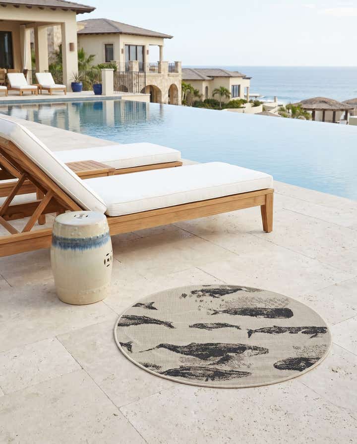 3' x 3' Easy-Clean Coastal Indoor / Outdoor Round Rug