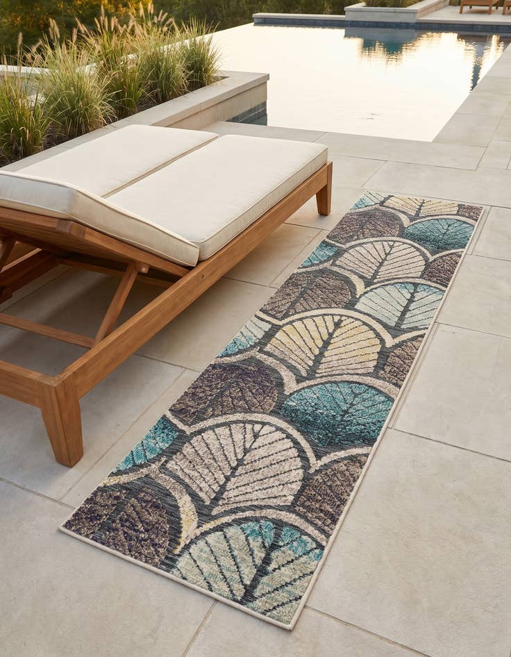 Detail image of 2' x 8' Easy-Clean Casablanca Indoor / Outdoor Runner Rug