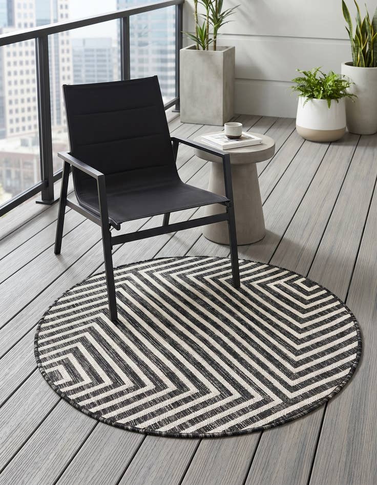 Detail image of 3' x 3' Easy-Clean Modern Indoor / Outdoor Round Rug