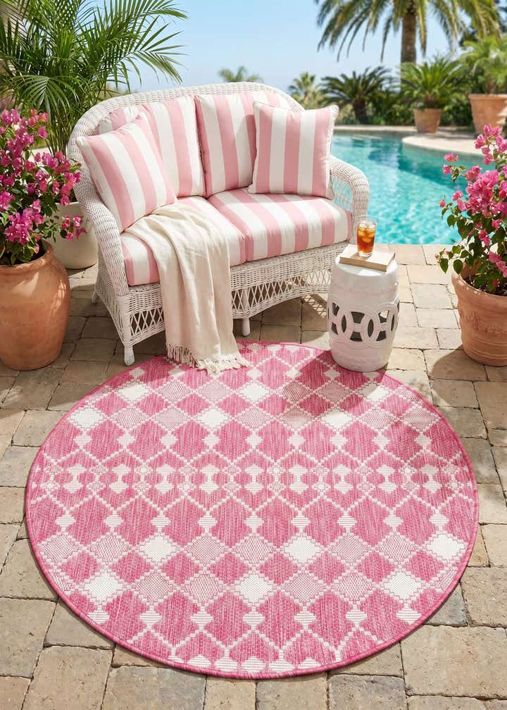 4' x 4' Easy-Clean Lattice Indoor / Outdoor Round Rug