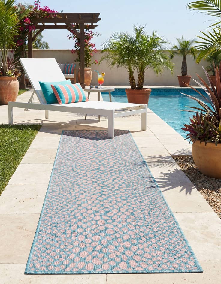 Detail image of 2' x 8' Easy-Clean Jill Zarin Cape Town Indoor / Outdoor Runner Rug