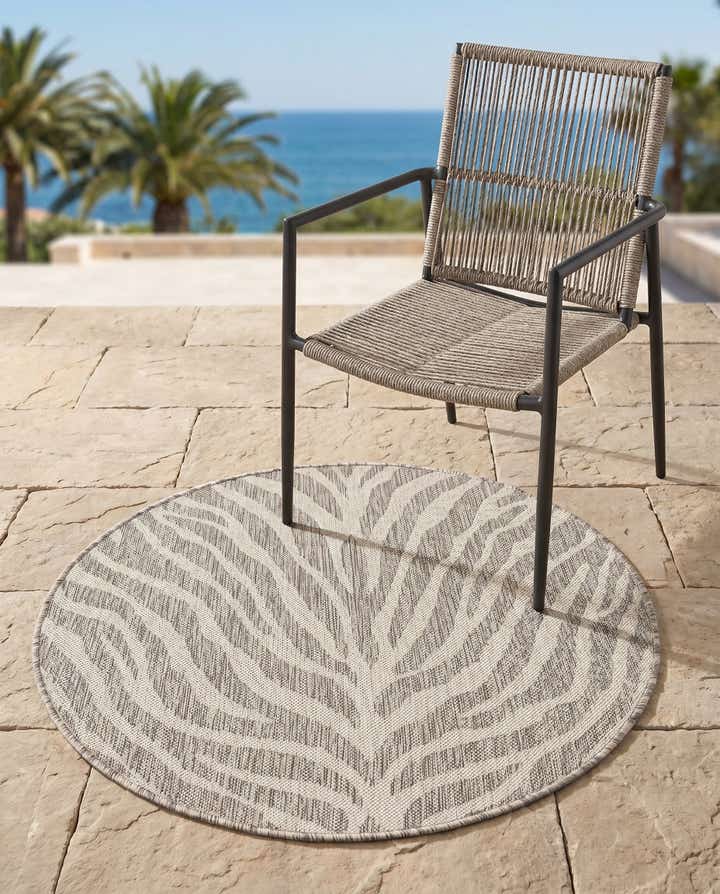 3' x 3' Easy-Clean Safari Indoor / Outdoor Round Rug