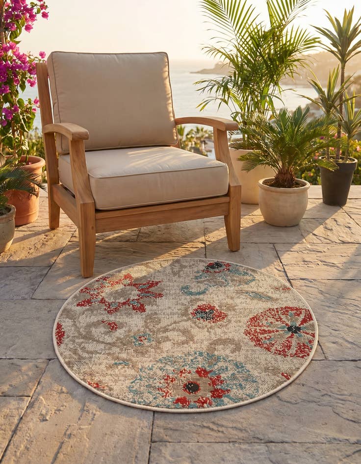 Detail image of 3' x 3' Easy-Clean Botanical Indoor / Outdoor Round Rug