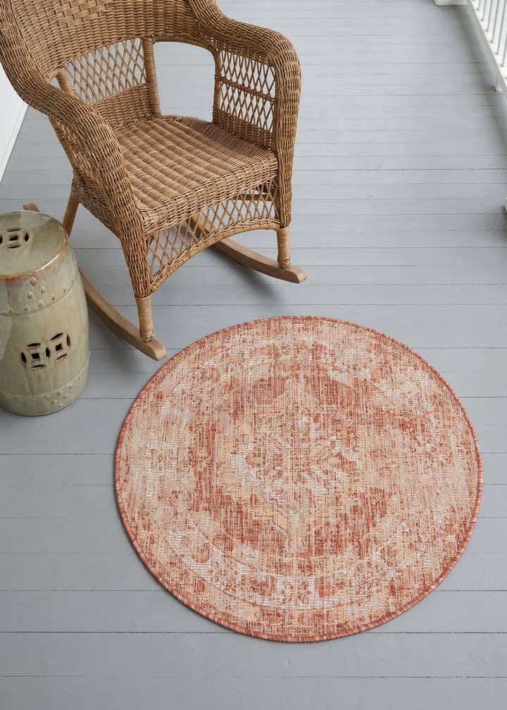 3' x 3' Easy-Clean Traditional Indoor / Outdoor Round Rug