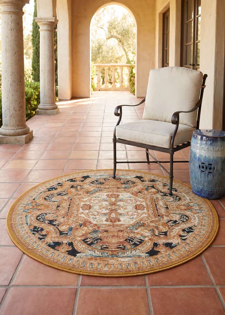 4' x 4' Easy-Clean Traditional Indoor / Outdoor Round Rug