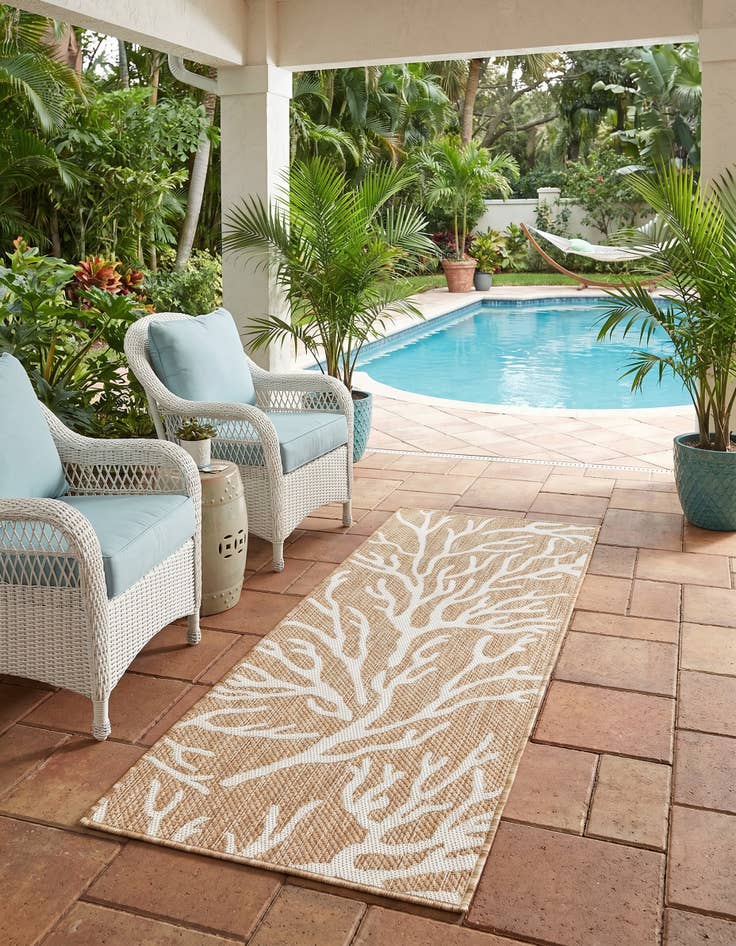 Detail image of 2' x 5' 3 Easy-Clean Coastal Indoor / Outdoor Runner Rug