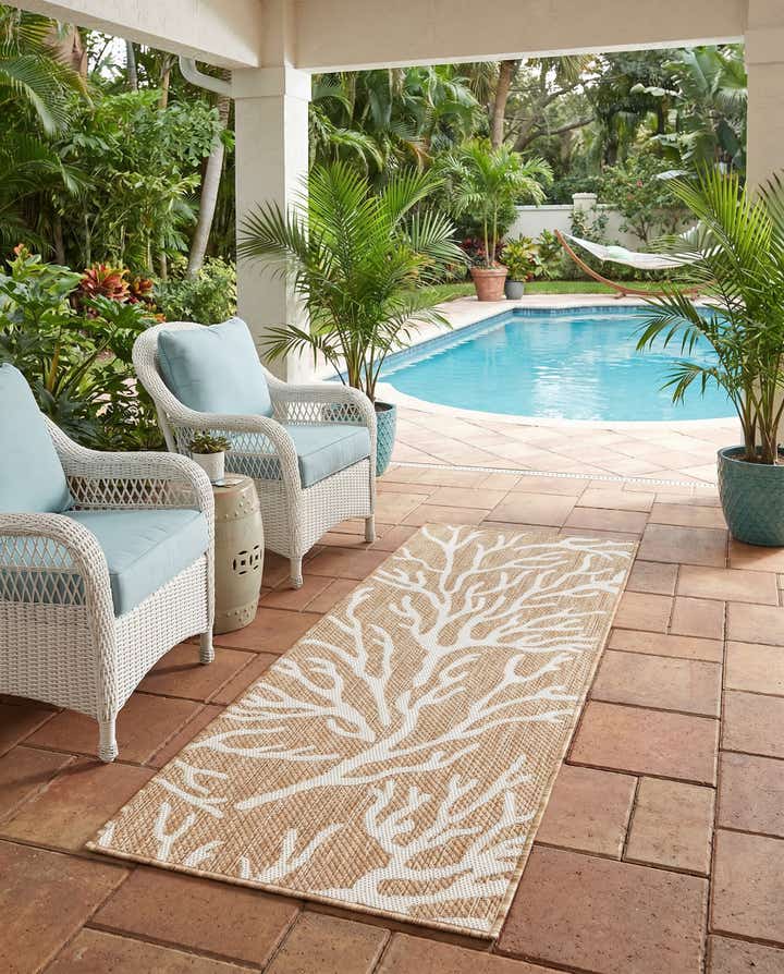 2' x 5' 3 Easy-Clean Coastal Indoor / Outdoor Runner Rug