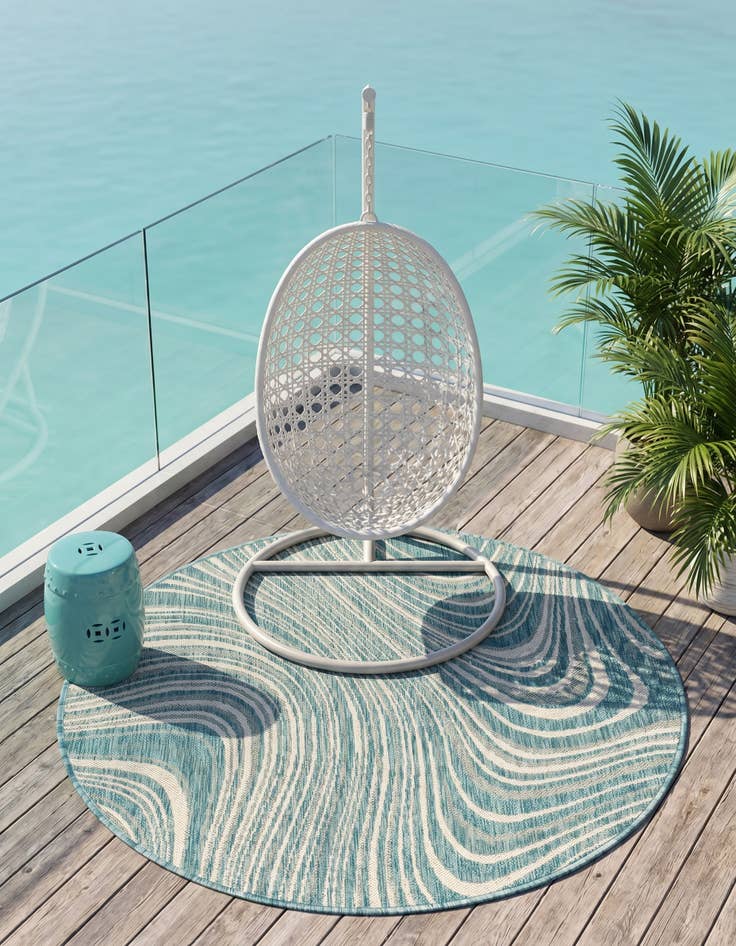 Detail image of 4' x 4' Easy-Clean Modern Indoor / Outdoor Round Rug
