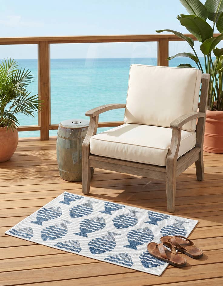 Detail image of 2' x 3' Easy-Clean Coastal Indoor / Outdoor Rug
