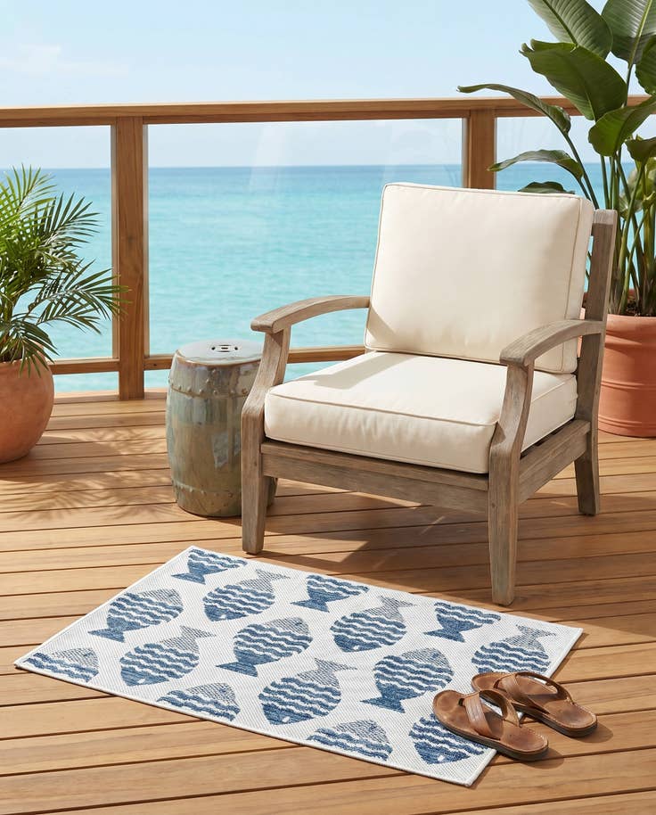 Detail image of 2' x 3' Easy-Clean Coastal Indoor / Outdoor Rug