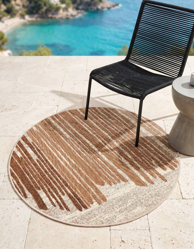 Detail image of 3' x 3' Easy-Clean Modern Indoor / Outdoor Round Rug