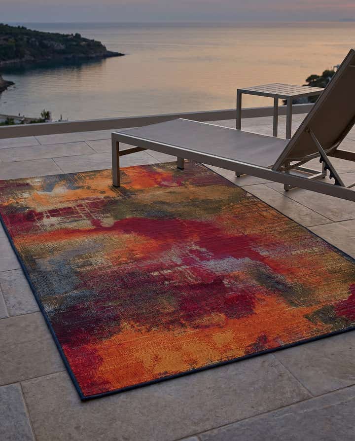 3' 3 x 5' 3 Easy-Clean Modern Indoor / Outdoor Rug