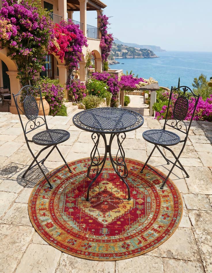 Detail image of 3' x 3' Easy-Clean Traditional Indoor / Outdoor Round Rug