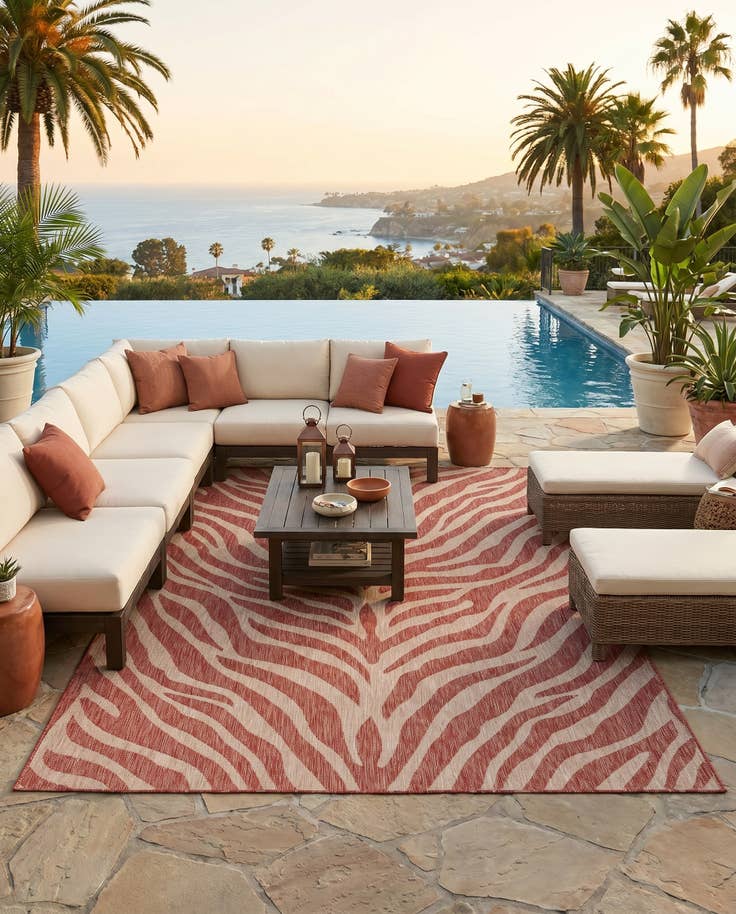 Detail image of 7' 10 x 11' Easy-Clean Safari Indoor / Outdoor Rug