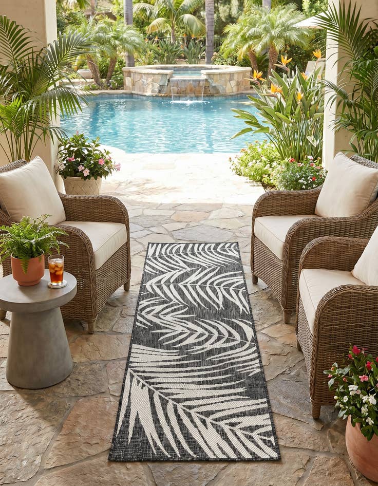 Detail image of 2' x 6' Easy-Clean Botanical Indoor / Outdoor Runner Rug