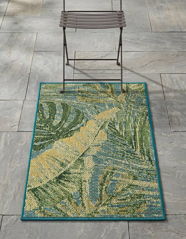 Detail image of 2' x 3' Easy-Clean Botanical Indoor / Outdoor Rug