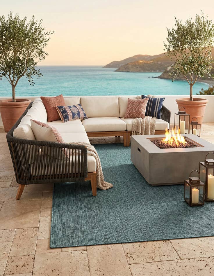 Detail image of 5' 3 x 8' Easy-Clean Solid Indoor / Outdoor Rug