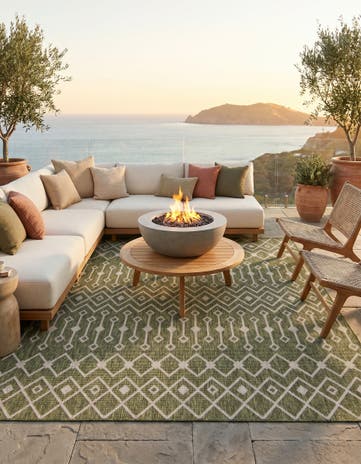 Green Easy-Clean Lattice Indoor / Outdoor Square Rug