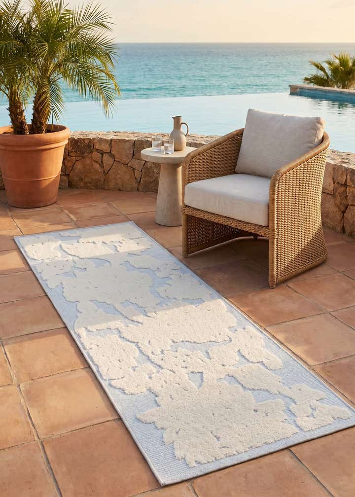 2' x 6' Easy-Clean Aruba Indoor / Outdoor Runner Rug