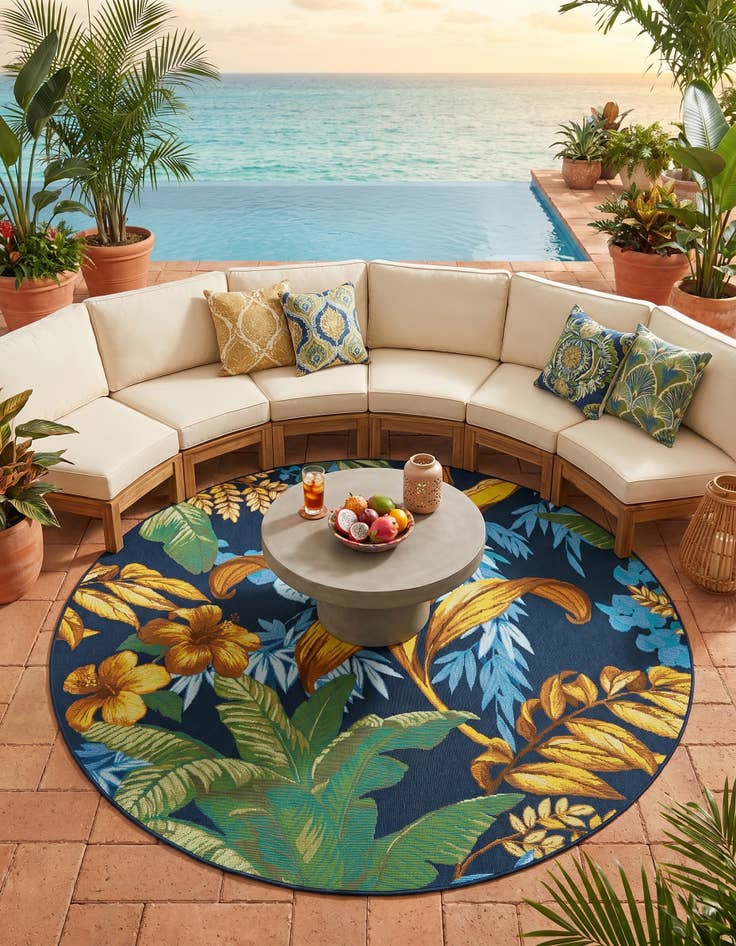 Detail image of 6' x 6' Easy-Clean Botanical Indoor / Outdoor Round Rug