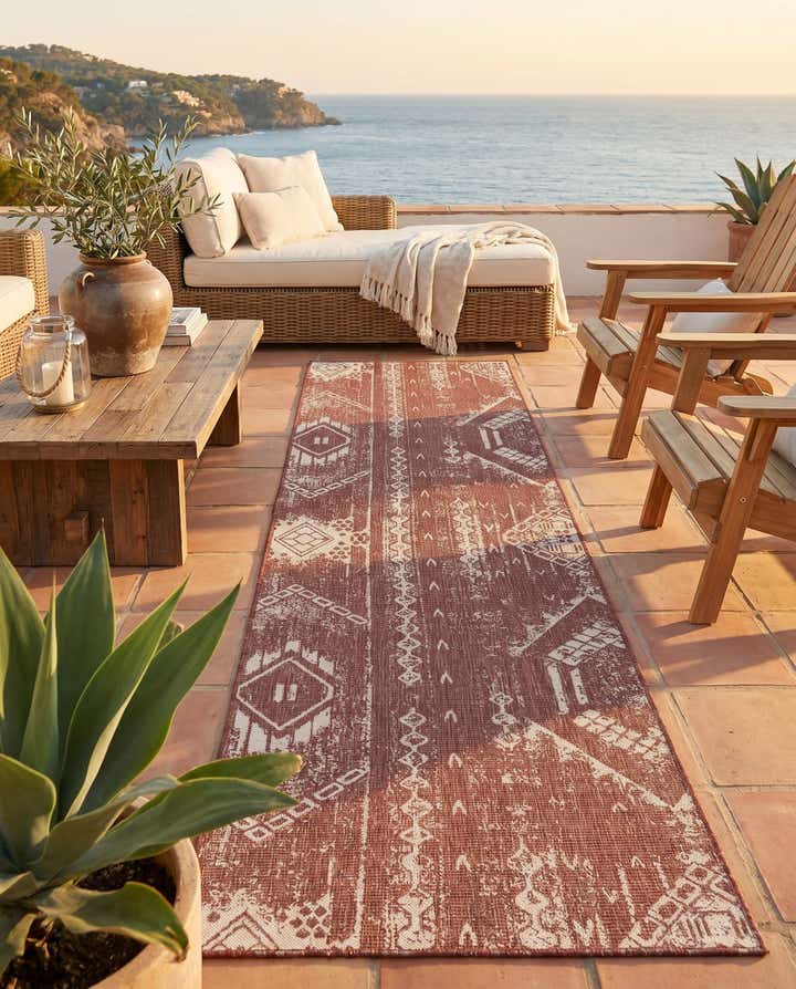 3' 3 x 14' Easy-Clean Bohemian Indoor / Outdoor Runner Rug
