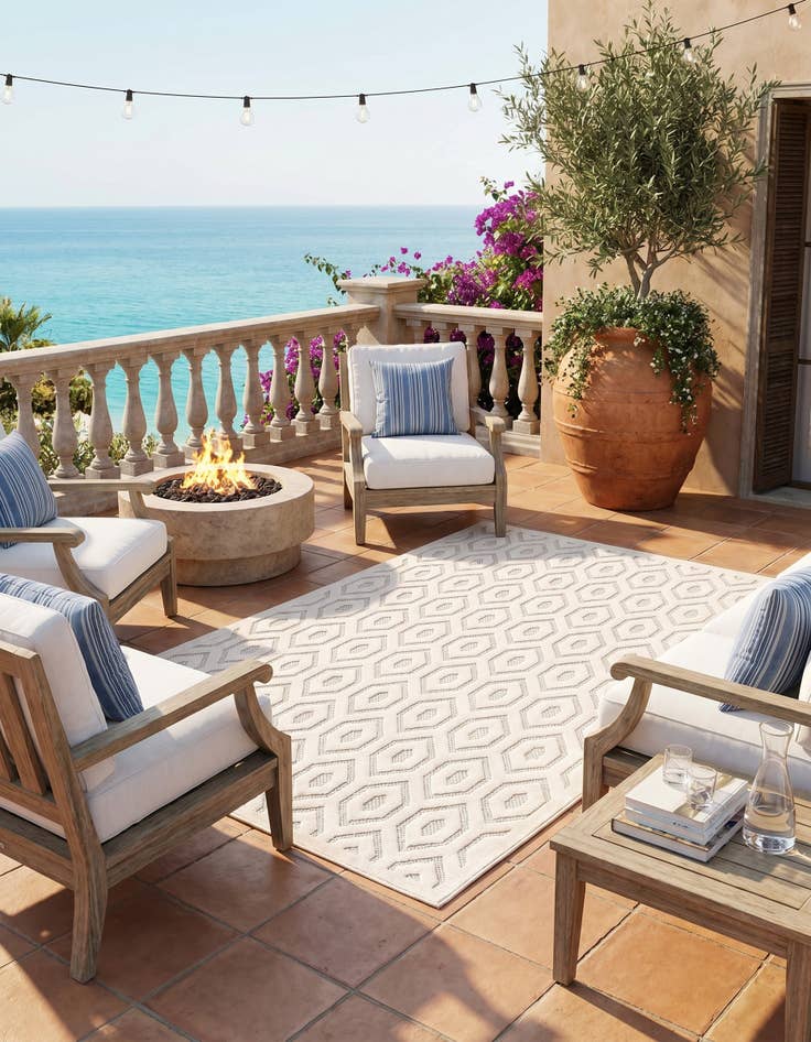 Detail image of 5' 3 x 8' Easy-Clean Trellis Textured Indoor / Outdoor Rug