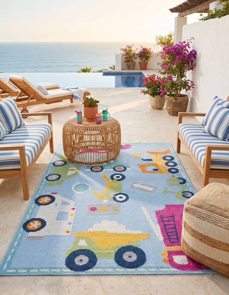 Detail image of 5' 3 x 7' 7 Easy-Clean Indoor / Outdoor Rug