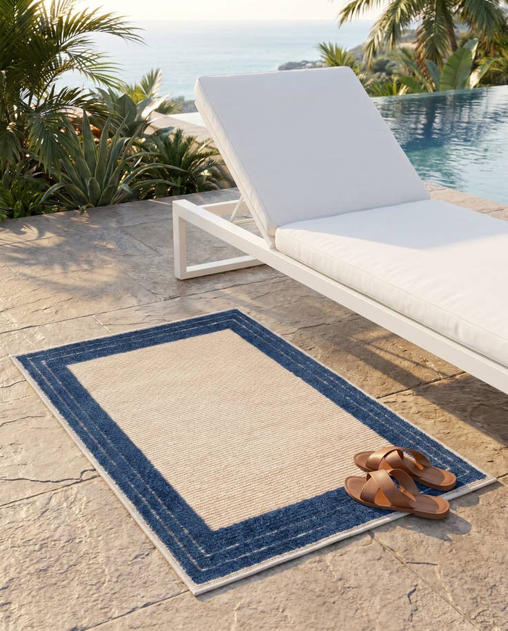 Detail image of 2' x 3' Easy-Clean Aruba Indoor / Outdoor Rug