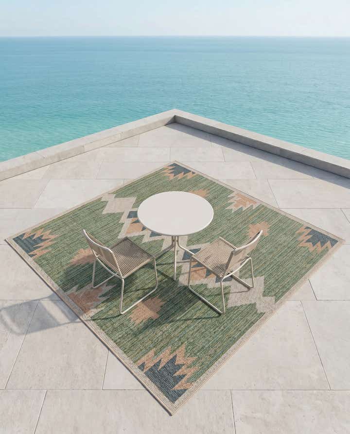 6' x 6' Easy-Clean Baja Indoor / Outdoor Square Rug