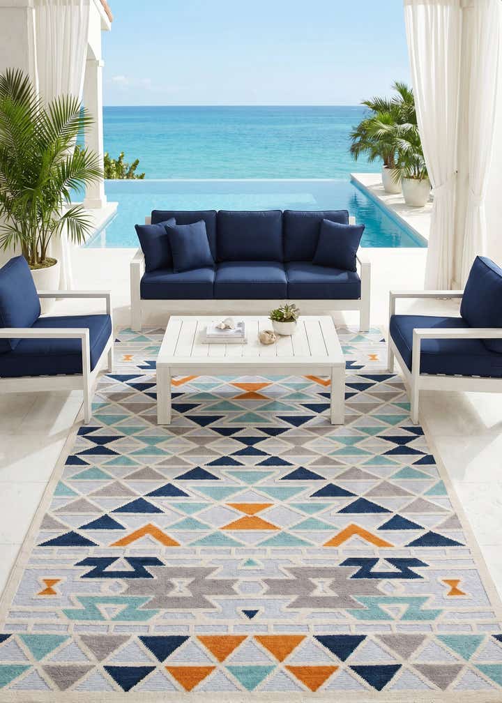 7' x 10' Easy-Clean Aruba Indoor / Outdoor Rug