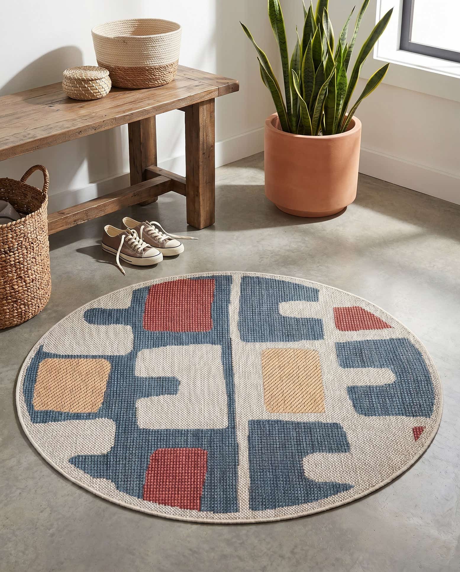 3' 3 x 3' 3 Easy-Clean Baja Indoor / Outdoor Round Rug