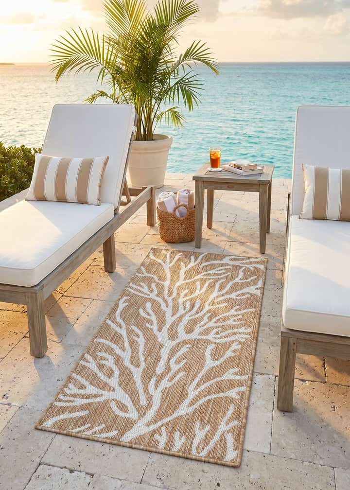 2' x 4' Easy-Clean Coastal Indoor / Outdoor Runner Rug