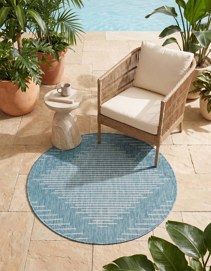 Detail image of 3' x 3' Easy-Clean Modern Indoor / Outdoor Round Rug